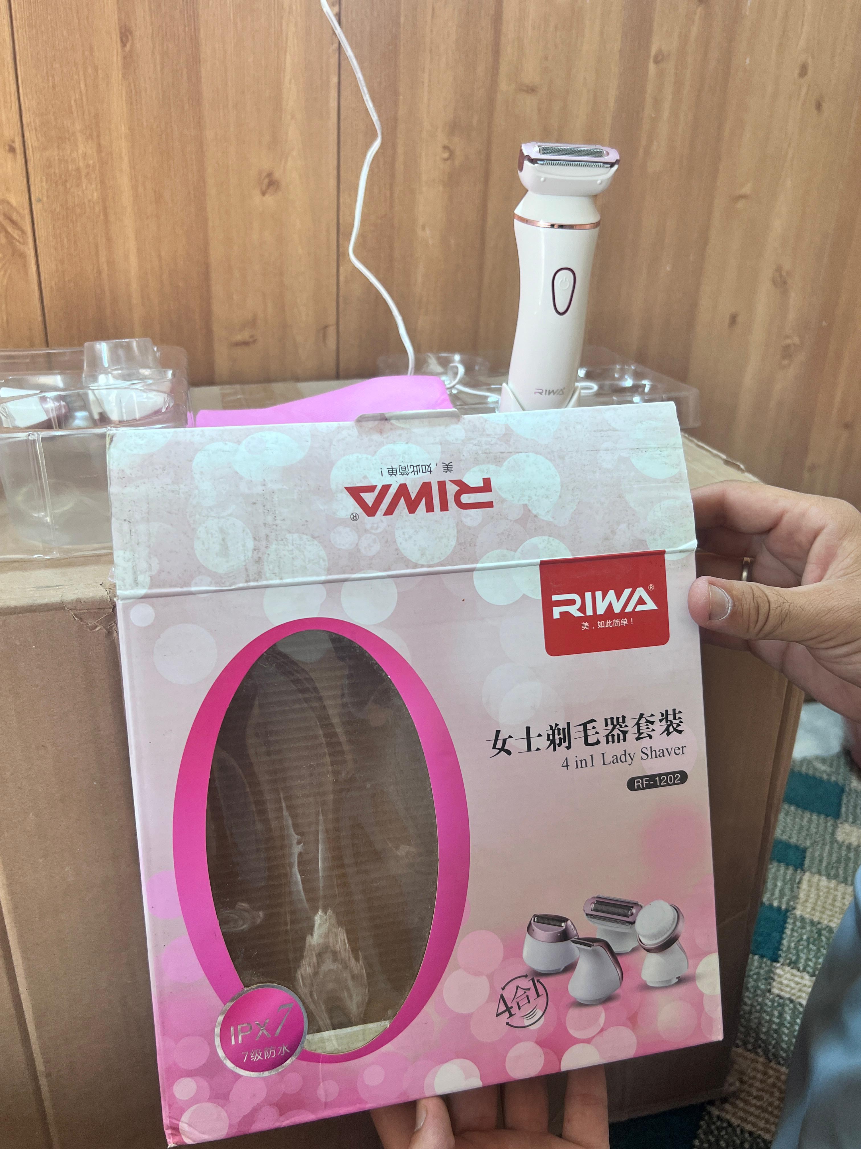 Riwa 4-in-1 Rechargeable Lady shaver